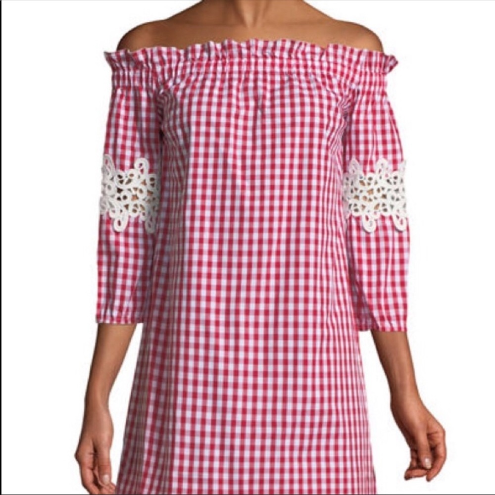 Romeo & Juliet Couture off shoulder gingham dress - Picture 2 of 6
